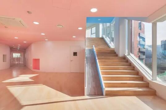 �����׶�԰���