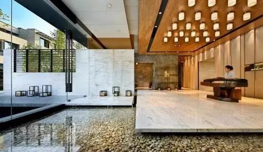 �����������֮�ߵ�����������������