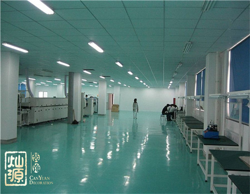 ����װ�����