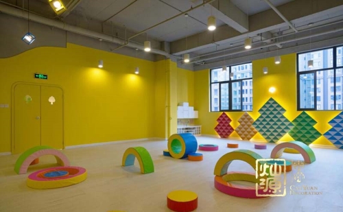 �����׶�԰���