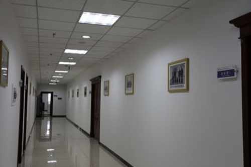 ������װ��˾