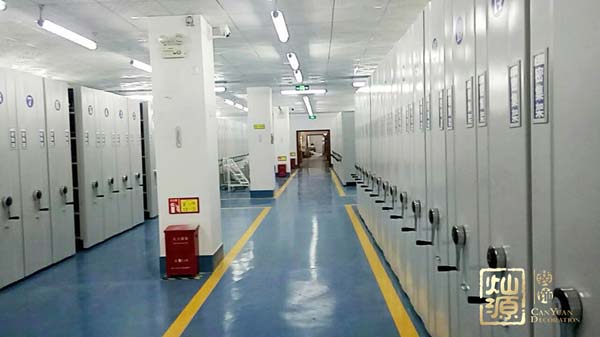 ����װ��