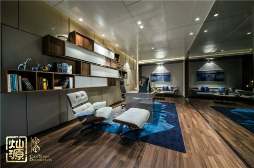 ����װ��װ�޹�˾-ľ�ذ�