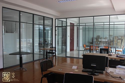 ���ʽ�칫�ռ����װ��