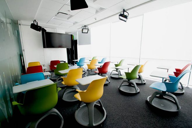 �ִ�����칫��װ��ͼƬ