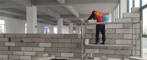 南宁办公室设计装修—灿源装饰施工现场 南宁办公室设计装修—灿源装饰施工现场