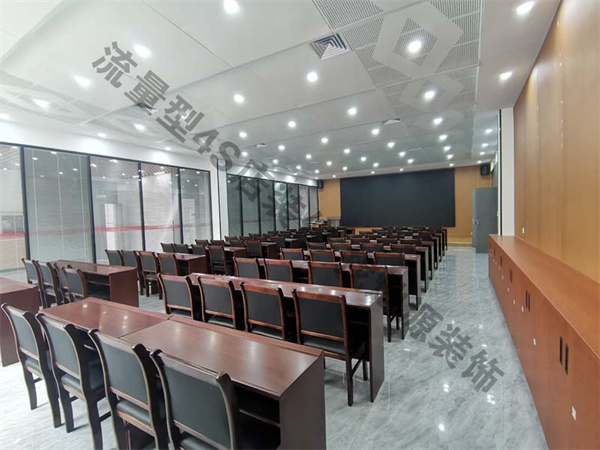 广西合力叉车4s店装修实景图—灿源装饰 广西合力叉车4s店装修实景图—灿源装饰